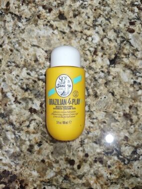 Sol de Janeiro Yellow Brazilian 4 Play Moisturizing Shower Cream-Gel